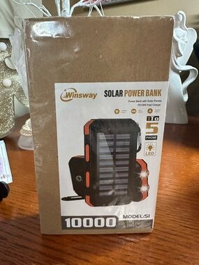 Solar Power Bank 10000mAh – Black and Orange